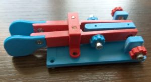 Colorful Morse Manipulators from a 3D printer